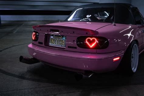 prettypurplecar.jpg